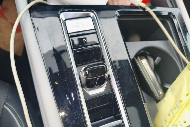 Used Volkswagen Teramont 2023 380TSI Four-Wheel Drive Prestige Luxury Edition Gear Lever