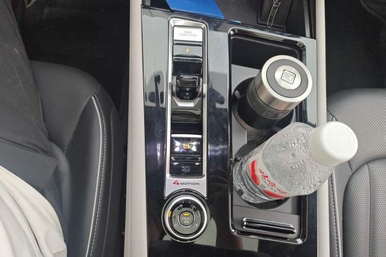 Used Volkswagen Teramont 2023 380TSI Four-Wheel Drive Prestige Luxury Edition Gear Lever