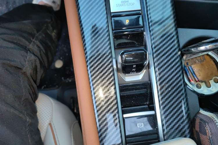 Used Volkswagen Teramont 2023 380TSI Four-Wheel Drive Luxury Edition Gear Lever