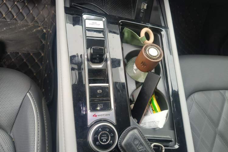 Used Volkswagen Teramont 2023 380TSI Four-Wheel Drive Prestige Flagship Edition Gear Lever