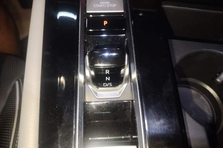 Used Volkswagen Teramont 2023 380TSI Four-Wheel Drive Prestige Luxury Edition Gear Lever