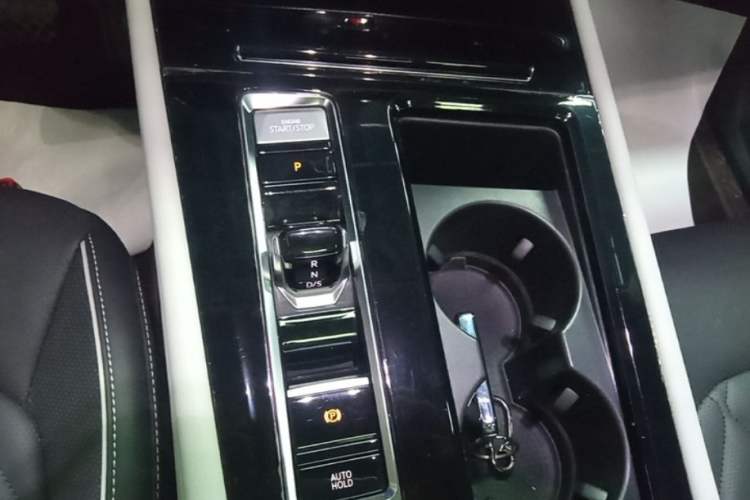 Used Volkswagen Teramont 2023 530 V6 Four-Wheel Drive Prestige Luxury Edition Gear Lever
