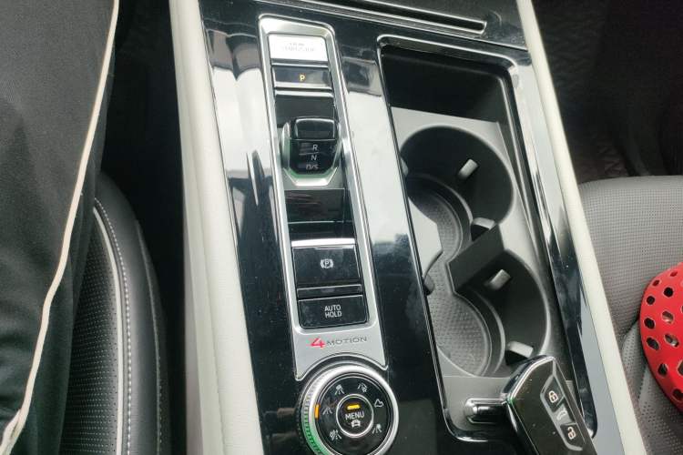 Used Volkswagen Teramont 2023 380TSI Four-Wheel Drive Prestige Flagship Edition Gear Lever