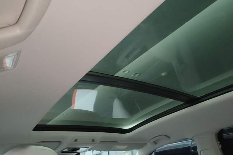 Used Volkswagen Teramont 2023 380TSI Four-Wheel Drive Luxury Edition Headliner