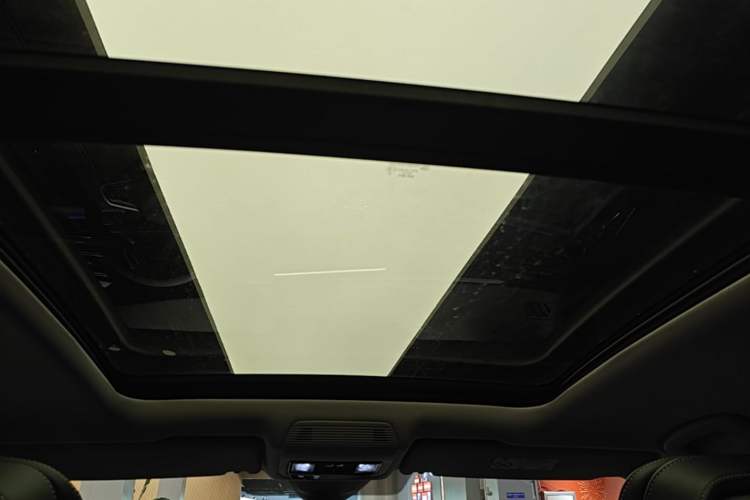 Used Volkswagen Teramont 2023 Revised 380TSI Four-Wheel Drive Prestige Flagship Edition Headliner