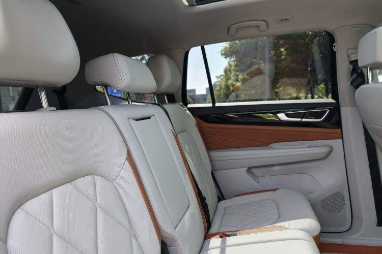 Used Volkswagen Teramont 2023 530 V6 All-Wheel Drive Prestige Flagship Edition Interior 11