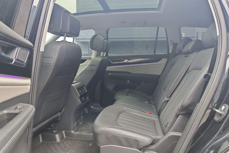 Used Volkswagen Teramont 2023 380TSI Four-Wheel Drive Luxury Edition Interior 2