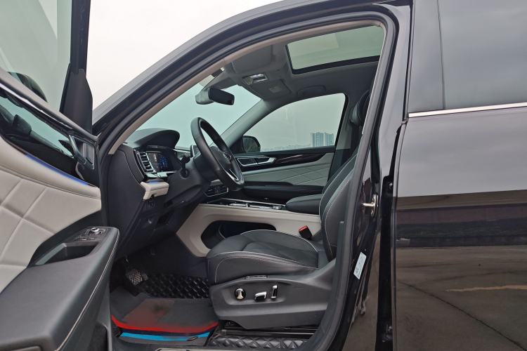 Used Volkswagen Teramont 2023 530 V6 All-Wheel Drive Prestige Flagship Edition Interior 2