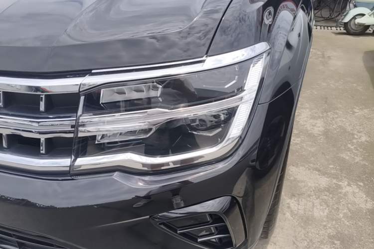 Used Volkswagen Teramont 2023 380TSI Four-Wheel Drive Prestige Luxury Edition Left Front Headlight
