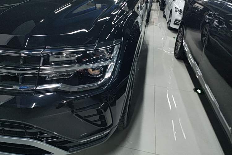 Used Volkswagen Teramont 2023 380TSI Four-Wheel Drive Luxury Edition Left Front Headlight