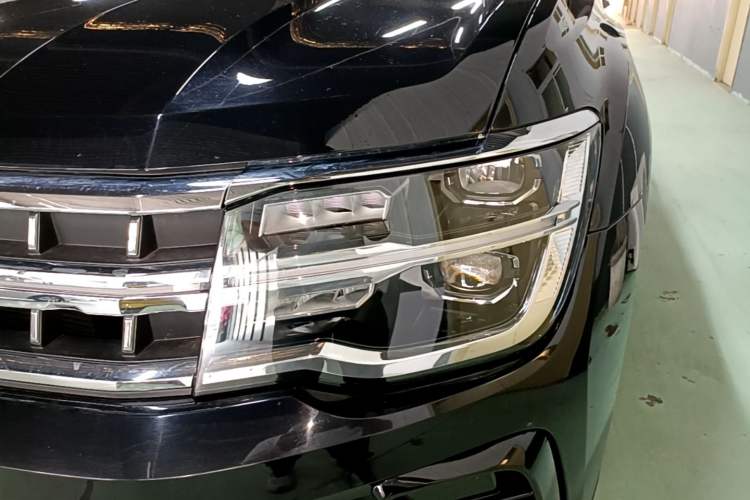 Used Volkswagen Teramont 2023 Facelift 380TSI Four-Wheel Drive Prestige Luxury Edition Left Front Headlight