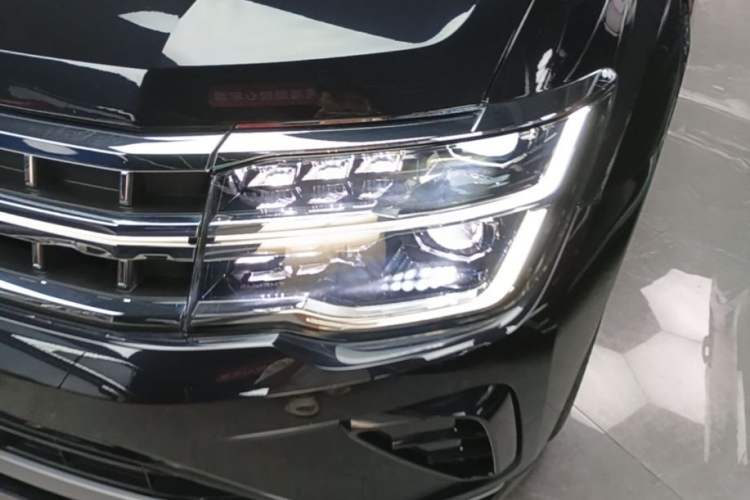 Used Volkswagen Teramont 2023 530 V6 All-Wheel Drive Prestige Flagship Edition Left Front Headlight