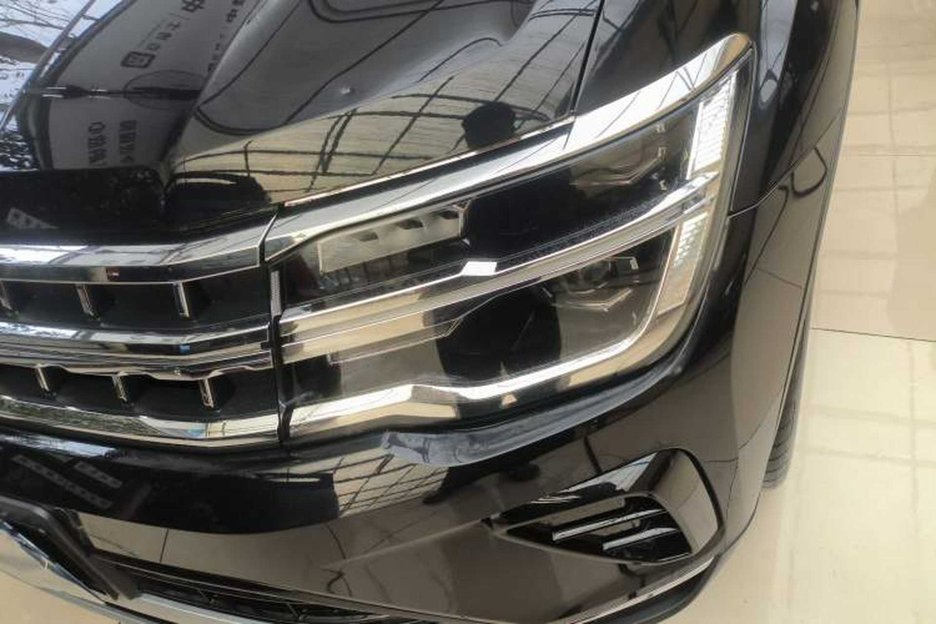 Used Volkswagen Teramont 2023 380TSI Four-Wheel Drive Prestige Luxury Edition Left Front Headlight
