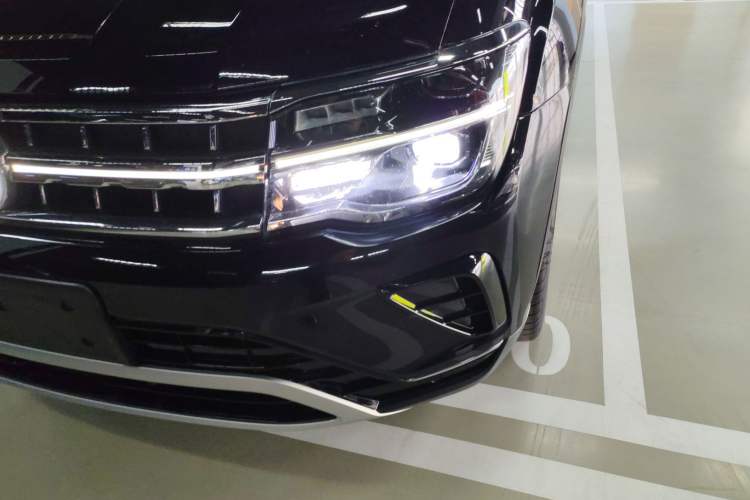 Used Volkswagen Teramont 2023 Facelift 380TSI Four-Wheel Drive Prestige Luxury Edition Left Front Headlight