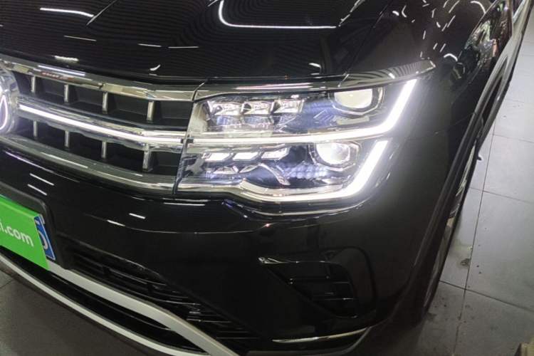 Used Volkswagen Teramont 2023 380TSI Four-Wheel Drive Prestige Flagship Edition Left Front Headlight