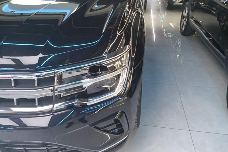 Used Volkswagen Teramont 2023 380TSI Four-Wheel Drive Prestige Luxury Edition Left Front Headlight
