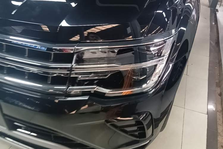 Used Volkswagen Teramont 2023 380TSI Four-Wheel Drive Prestige Luxury Edition Left Front Headlight