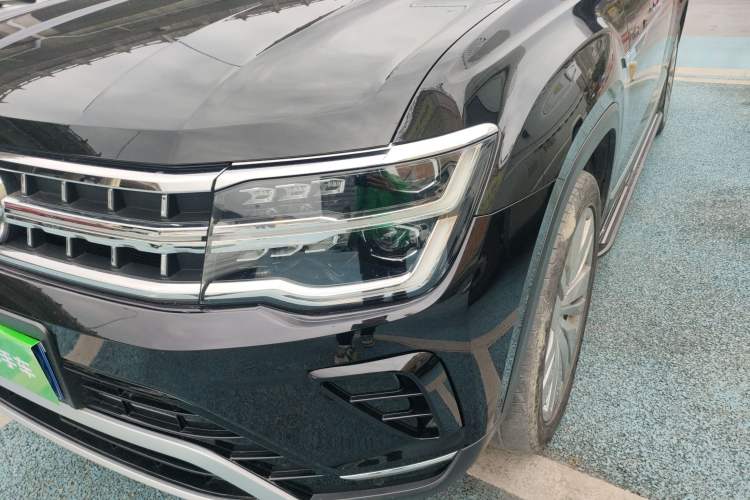 Used Volkswagen Teramont 2023 380TSI Four-Wheel Drive Prestige Flagship Edition Left Front Headlight