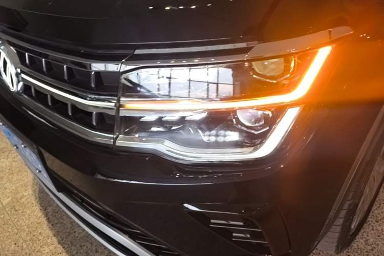 Used Volkswagen Teramont 2023 530 V6 All-Wheel Drive Prestige Flagship Edition Left Front Headlight