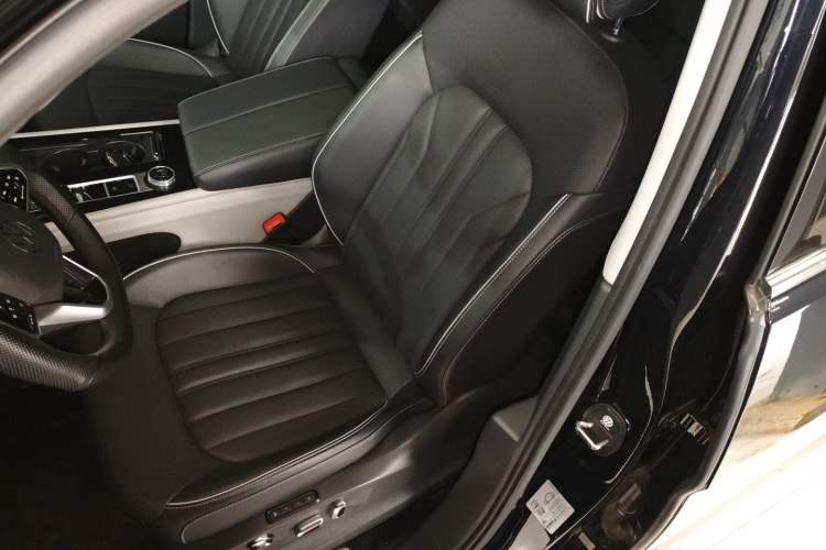 Used Volkswagen Teramont 2023 380TSI Four-Wheel Drive Luxury Edition Left Front Seat