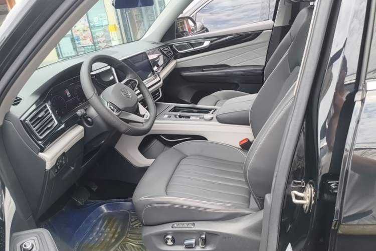 Used Volkswagen Teramont 2023 380TSI Four-Wheel Drive Prestige Luxury Edition Left Front Seat