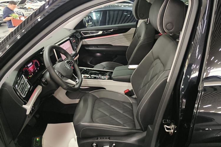 Used Volkswagen Teramont 2023 380TSI Four-Wheel Drive Prestige Flagship Edition Left Front Seat