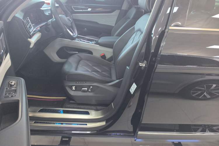 Used Volkswagen Teramont 2023 Facelift 380TSI Four-Wheel Drive Prestige Luxury Edition Left Front Seat
