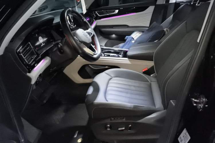 Used Volkswagen Teramont 2023 380TSI Four-Wheel Drive Prestige Luxury Edition Left Front Seat
