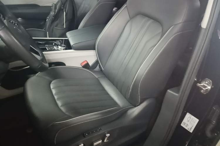Used Volkswagen Teramont 2023 380TSI Four-Wheel Drive Prestige Luxury Edition Left Front Seat