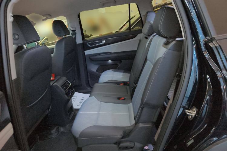 Used Volkswagen Teramont 2023 380TSI Four-Wheel Drive Luxury Edition Left Rear Seat