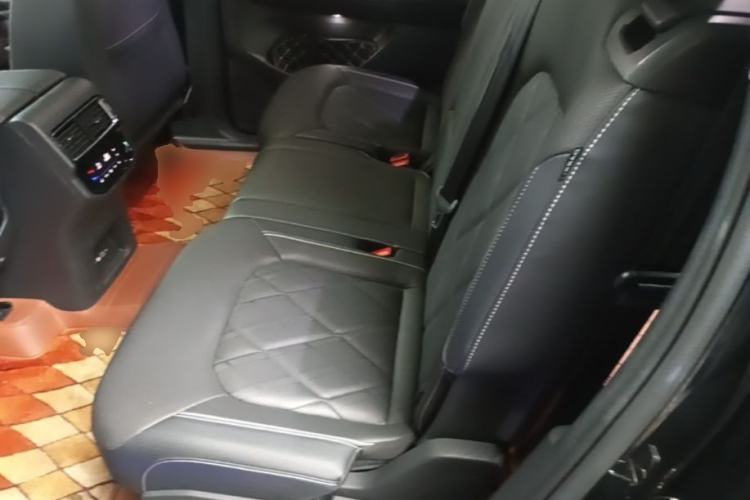 Used Volkswagen Teramont 2023 530 V6 All-Wheel Drive Prestige Flagship Edition Left Rear Seat