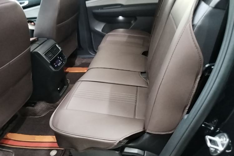 Used Volkswagen Teramont 2023 Facelift 380TSI Four-Wheel Drive Luxury Edition Left Rear Seat
