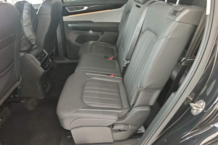Used Volkswagen Teramont 2023 380TSI Four-Wheel Drive Luxury Edition Left Rear Seat