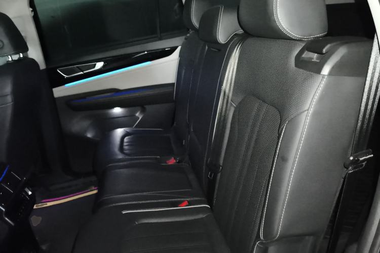 Used Volkswagen Teramont 2023 380TSI Four-Wheel Drive Luxury Edition Left Rear Seat