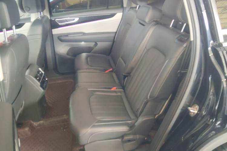 Used Volkswagen Teramont 2023 380TSI Four-Wheel Drive Luxury Edition Left Rear Seat