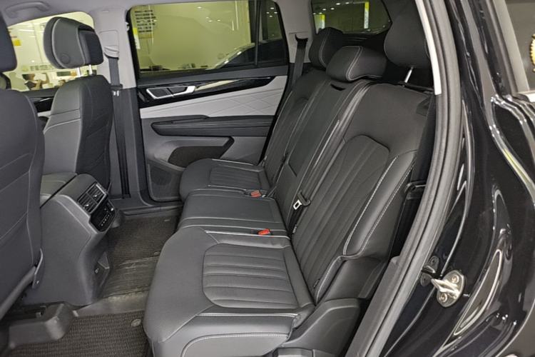 Used Volkswagen Teramont 2023 380TSI Four-Wheel Drive Prestige Luxury Edition Left Rear Seat