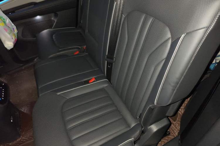 Used Volkswagen Teramont 2023 Facelift 380TSI Four-Wheel Drive Prestige Luxury Edition Left Rear Seat