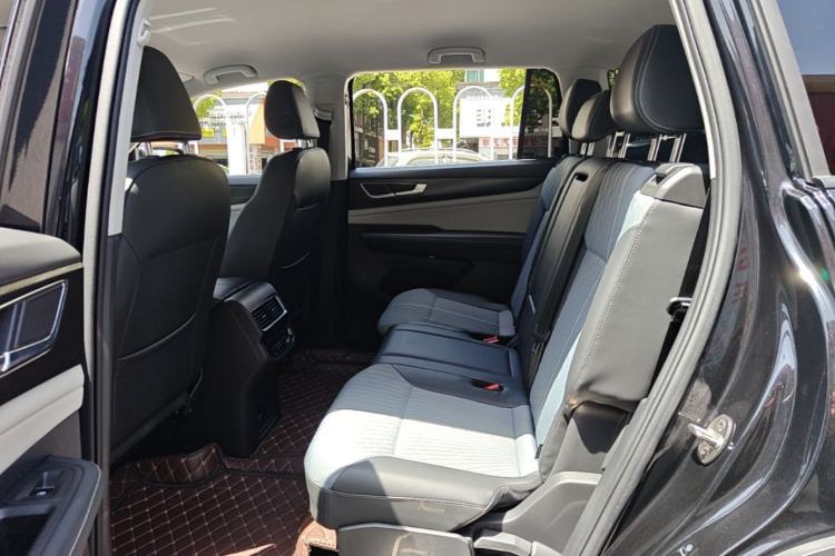 Used Volkswagen Teramont 2023 330TSI Two-Wheel-Drive Luxury Edition Left Rear Seat