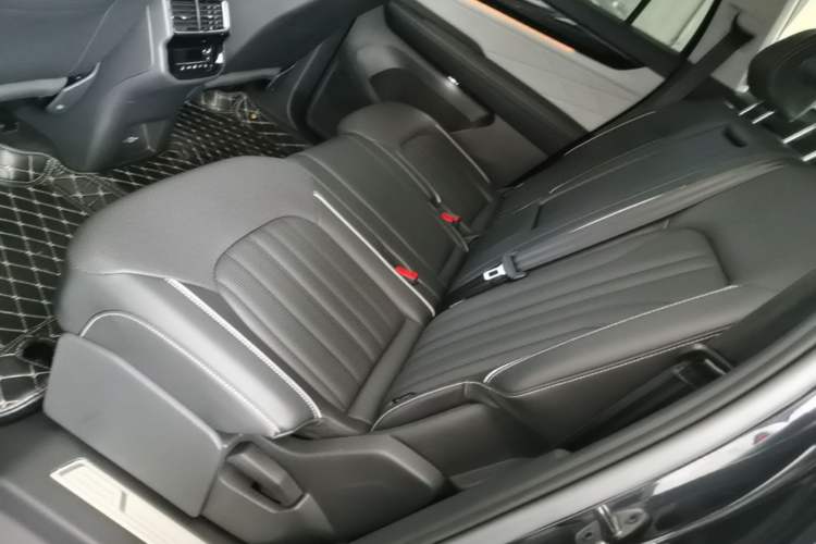Used Volkswagen Teramont 2023 Facelift 380TSI Four-Wheel Drive Prestige Luxury Edition Left Rear Seat