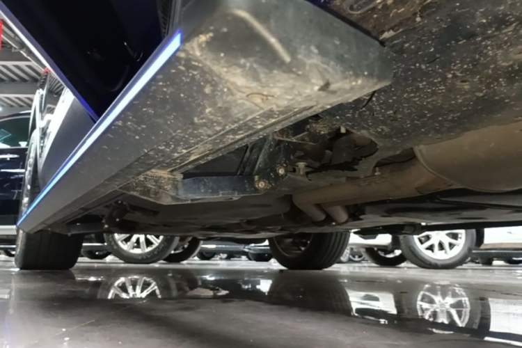 Used Volkswagen Teramont 2023 530 V6 All-Wheel Drive Prestige Flagship Edition Left Side Sill
