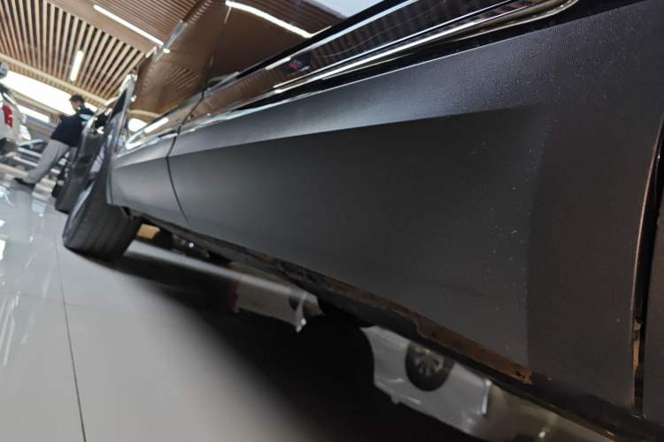 Used Volkswagen Teramont 2023 380TSI Four-Wheel Drive Luxury Edition Left Side Sill