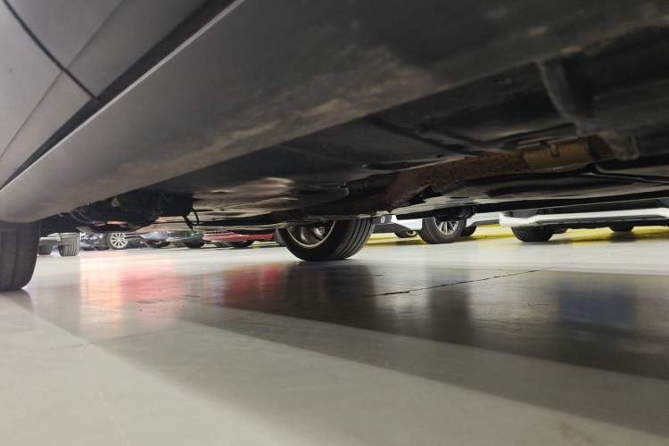 Used Volkswagen Teramont 2023 380TSI Four-Wheel Drive Prestige Flagship Edition Left Side Sill