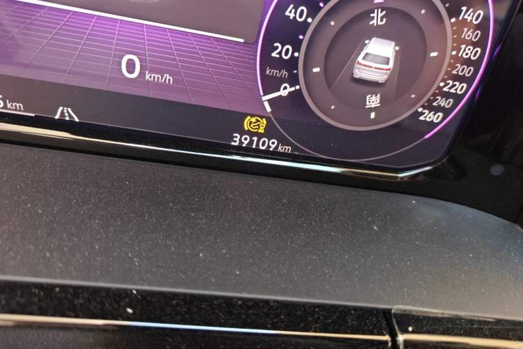 Used Volkswagen Teramont 2023 380TSI Four-Wheel Drive Luxury Edition Odometer Close Up