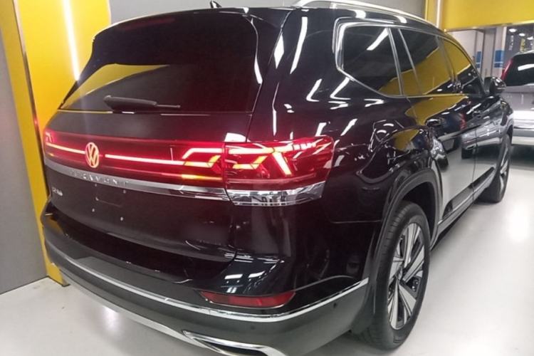 Used Volkswagen Teramont 2023 530 V6 Four-Wheel Drive Prestige Luxury Edition Rear Right 45 Deg