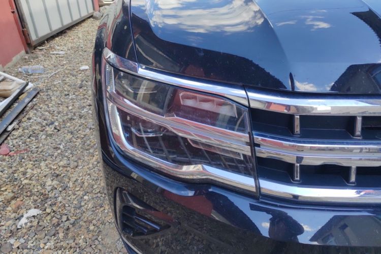 Used Volkswagen Teramont 2023 380TSI Four-Wheel Drive Luxury Edition Right Front Headlight
