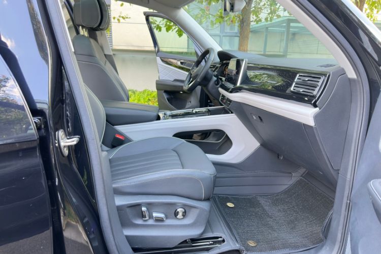 Used Volkswagen Teramont 2023 380TSI Four-Wheel Drive Prestige Luxury Edition Right Front Seat