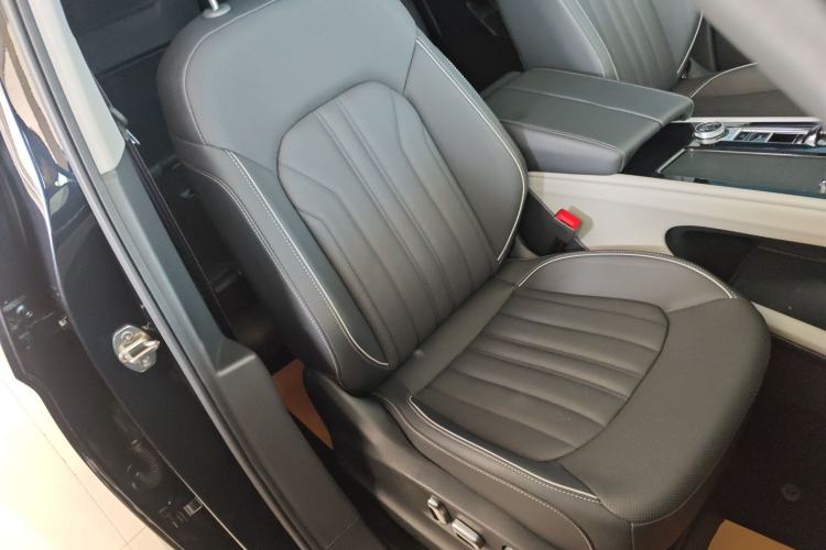 Used Volkswagen Teramont 2023 380TSI Four-Wheel Drive Prestige Luxury Edition Right Front Seat