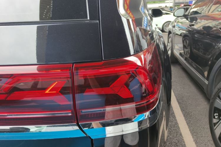Used Volkswagen Teramont 2023 380TSI Four-Wheel Drive Luxury Edition Right Rear Taillight