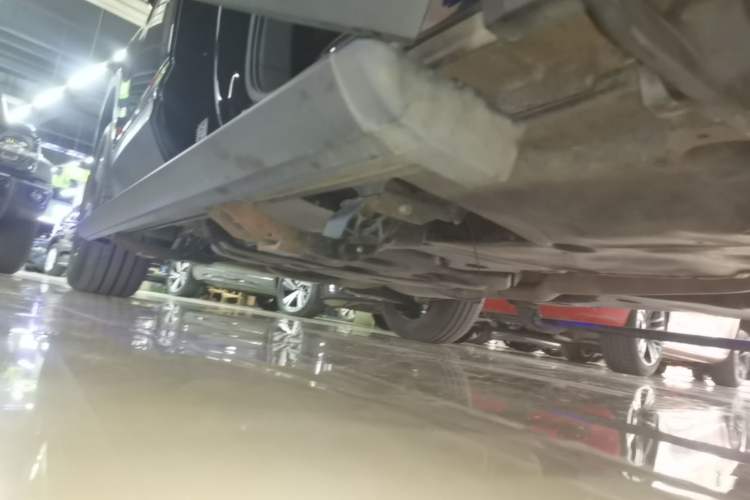 Used Volkswagen Teramont 2023 380TSI Four-Wheel Drive Luxury Edition Right Side Sill