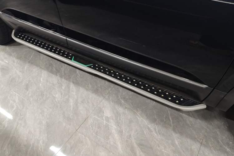 Used Volkswagen Teramont 2023 380TSI Four-Wheel Drive Prestige Luxury Edition Right Side Sill